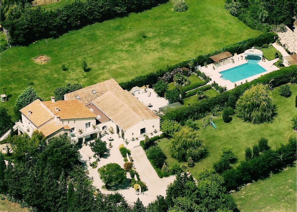 Gites Maisons De Vacances Domaine La Chamade كارْبُنْترا الغرفة الصورة