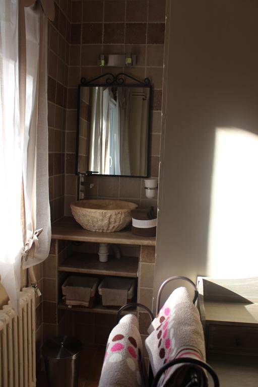 Gites Maisons De Vacances Domaine La Chamade كارْبُنْترا الغرفة الصورة