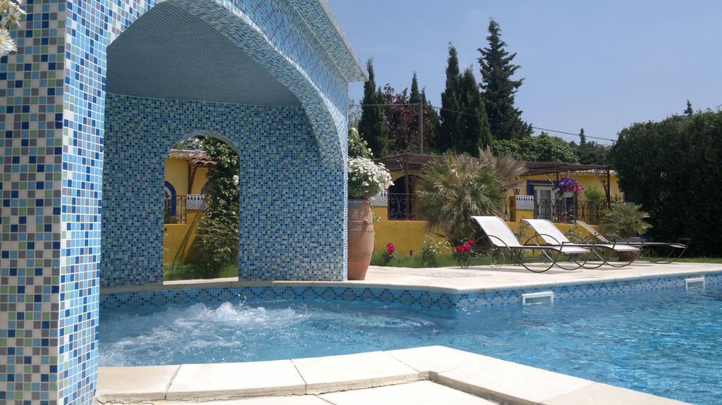 Gites Maisons De Vacances Domaine La Chamade كارْبُنْترا الغرفة الصورة