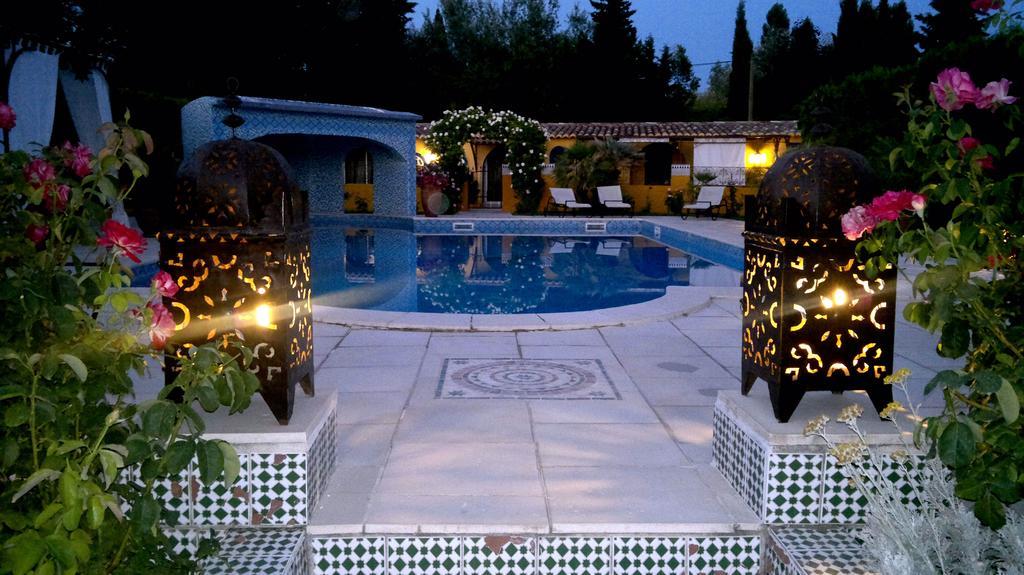 Gites Maisons De Vacances Domaine La Chamade كارْبُنْترا الغرفة الصورة