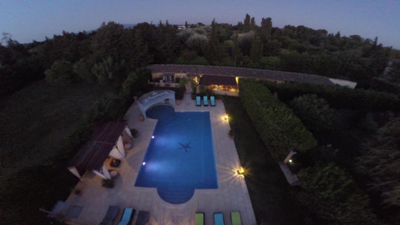 Gites Maisons De Vacances Domaine La Chamade كارْبُنْترا المظهر الخارجي الصورة